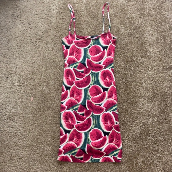 Forever 21 Dresses & Skirts - Watermelon dress bodycon